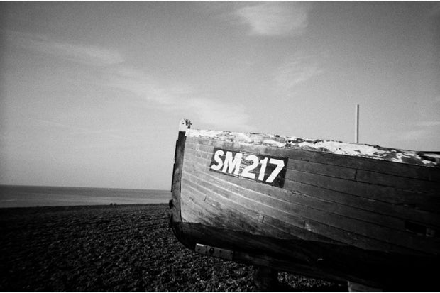 LOMO Simple Use Reloadable Film Camera Black & White