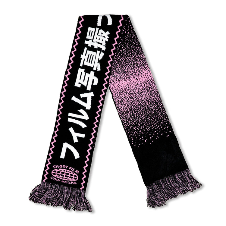 SAFELIGHT Fan Scarf – Safelight Berlin
