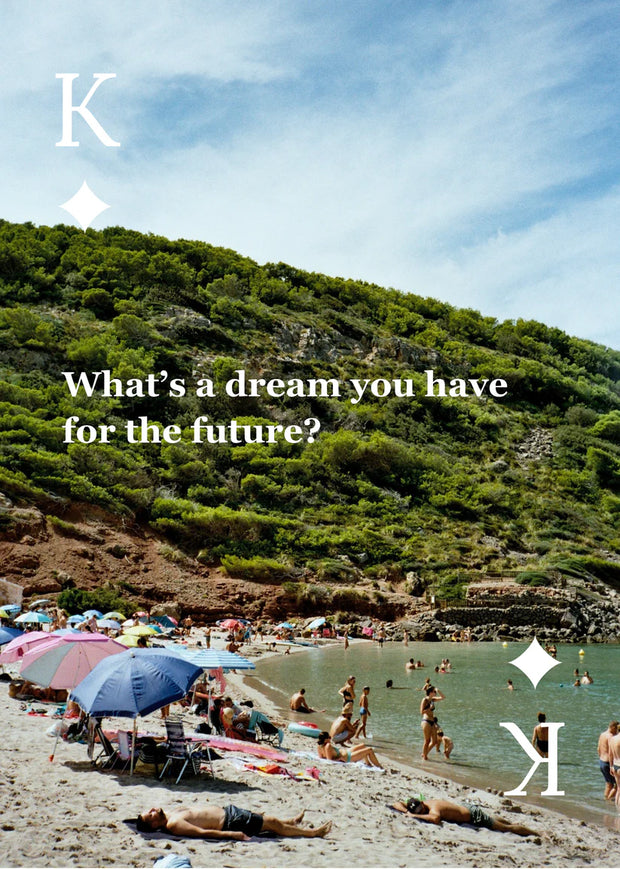 QUESTIONS MAGAZINE Card Game