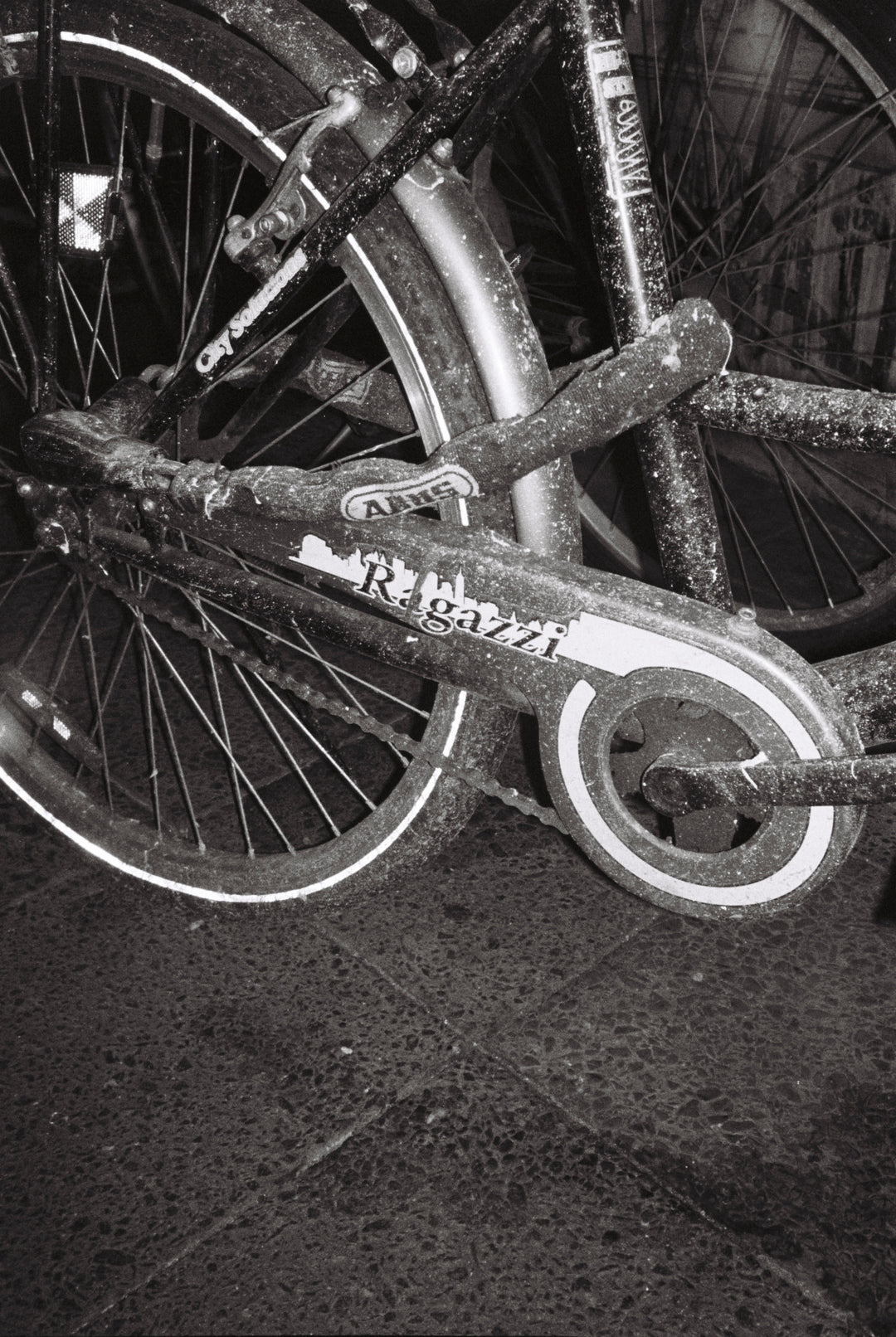 BABYL L FORTH（Vintage Filmstrip） Vintage Old Filmstrip Paper, 58 Grungy Printable Film Strips in