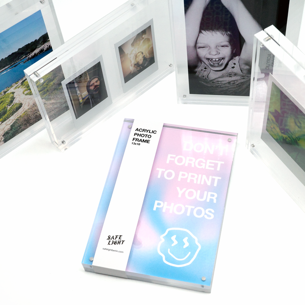 SAFELIGHT Acrylic Photo Frame