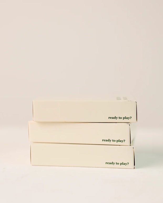 QUESTIONS MAGAZINE Card Game