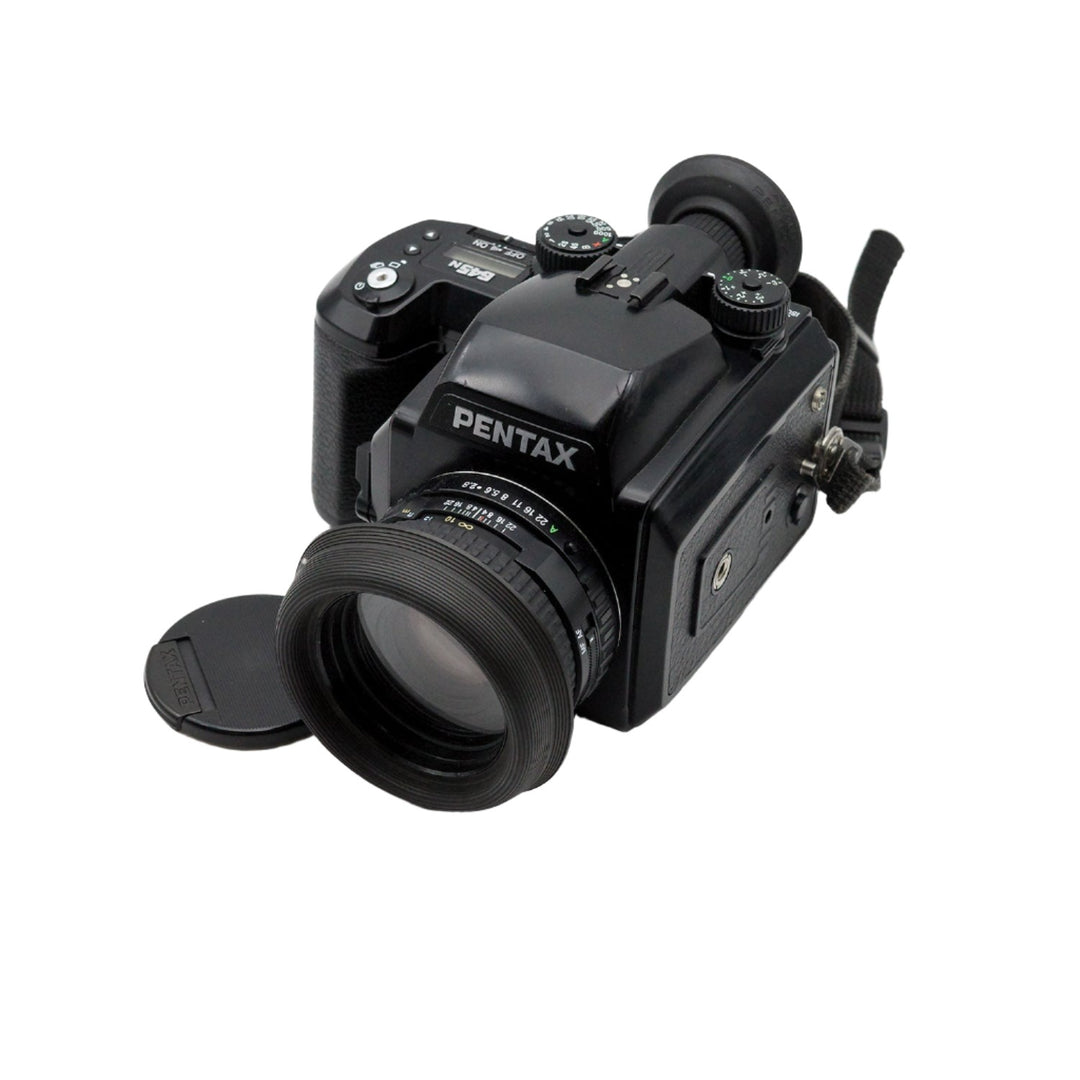 PENTAX 645 N w/lenses – Safelight Berlin