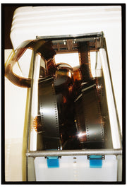 NEW*SAFELIGHT 250D Film