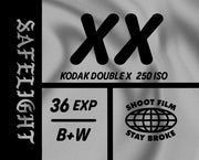 SAFELIGHT 'XX' Black & White - 35mm