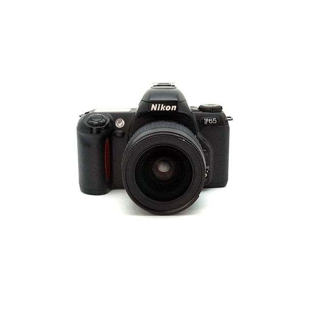 Nikon F65 w/35-70