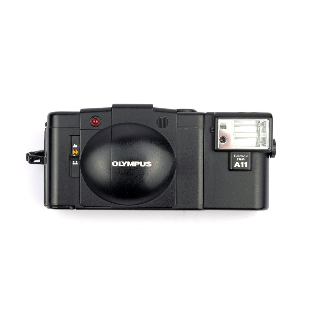 OLYMPUS XA2 w/A11 Flash – Safelight Berlin