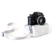 URTH Core Camera Strap Slim
