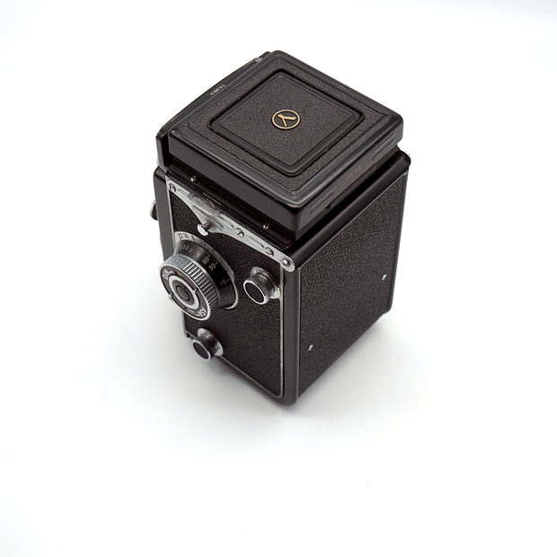 YASHICA MAT