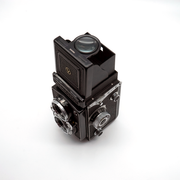 YASHICA MAT