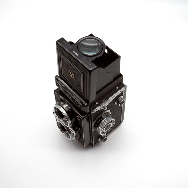 YASHICA MAT