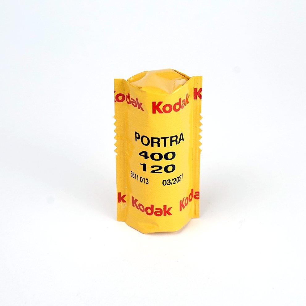 KODAK Portra 400 120 – Safelight Berlin