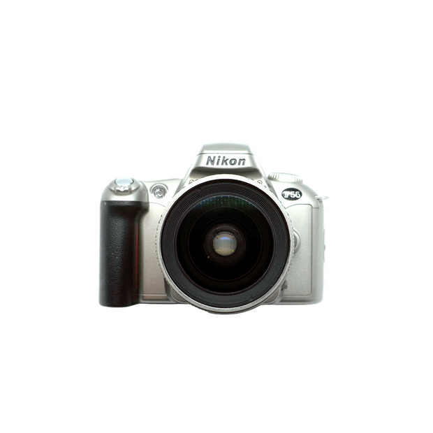 NIKON F55 w/28 80