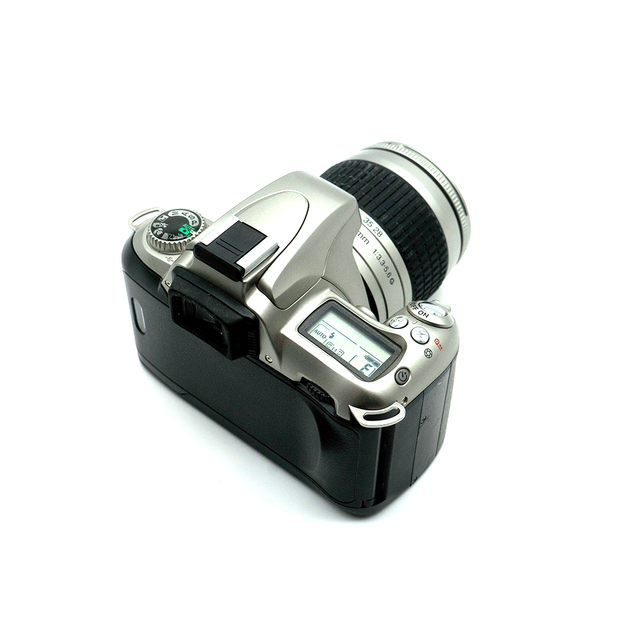 NIKON F55 w/28 80